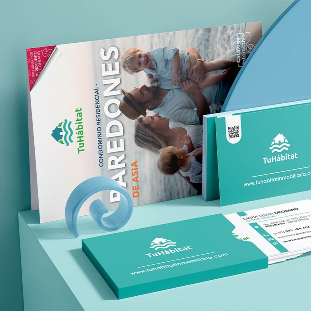 Flyers, brochures y afiches